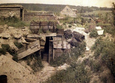 Rifugio nella fattoria Boevre, Soissons, Aisne, Francia, 1917 da Fernand Cuville